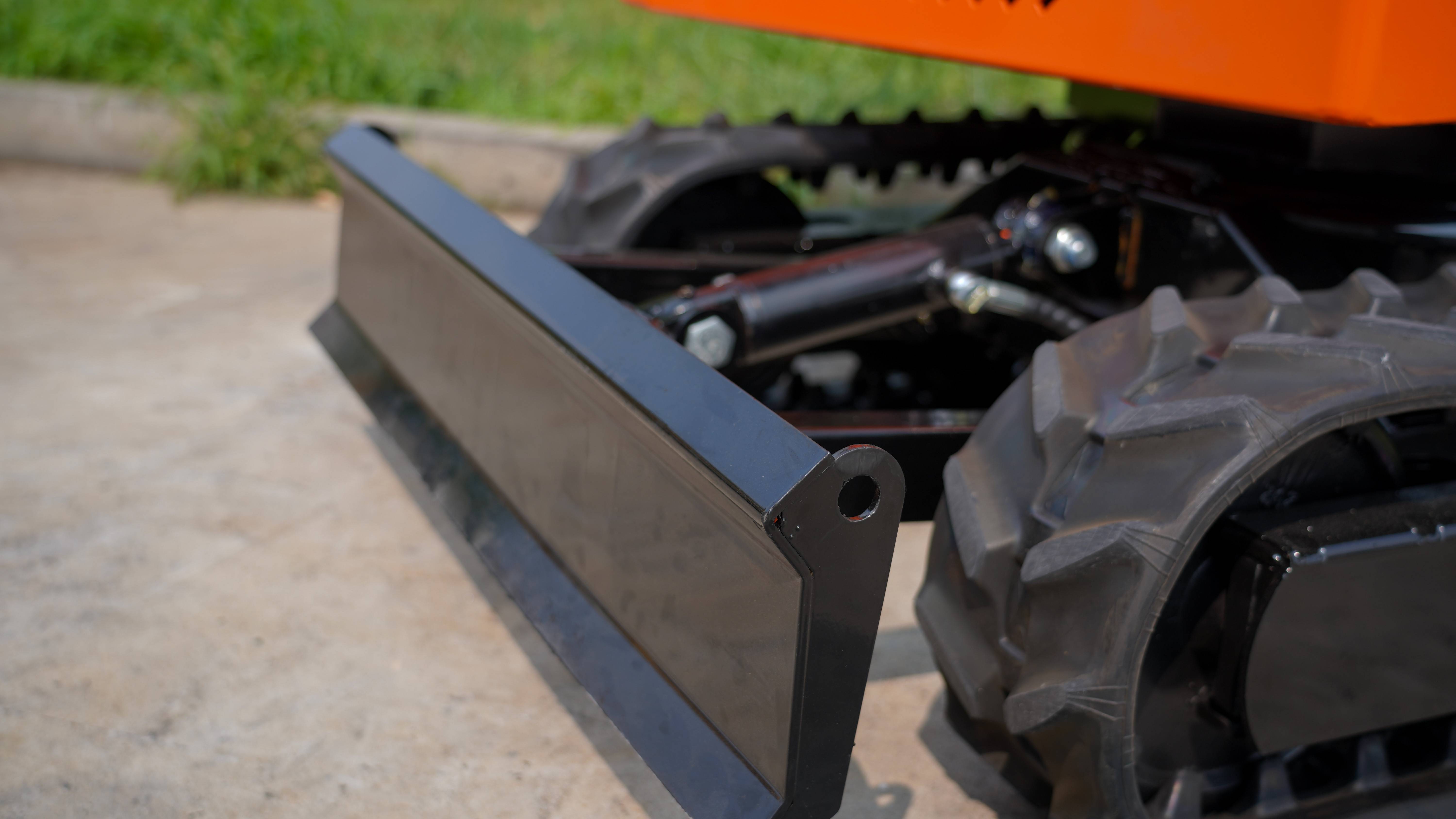 Mini-pelle Condor E10 - Vue 2